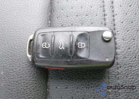 2017 Volkswagen Jetta Gli z USA, uszkodzony, nr VIN 3VW4T7AJ6HM308028